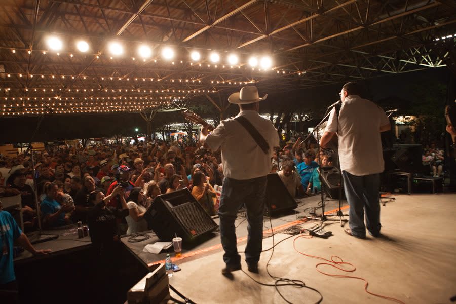 Best live music events in san antonio texas this month