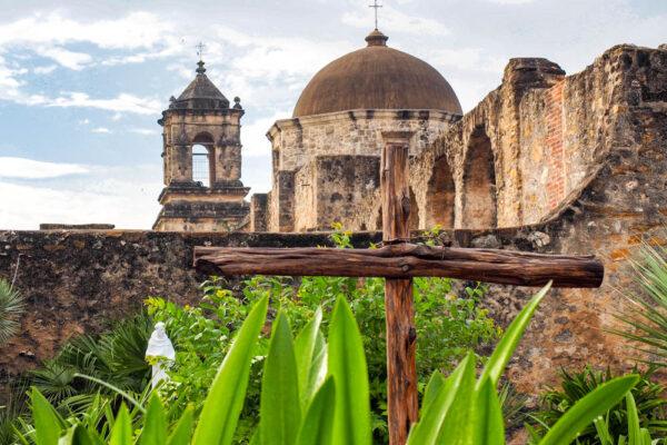 Historic landmarks to visit in san antonio texas