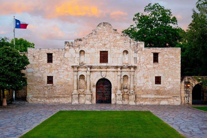 Historic missions that shaped texas