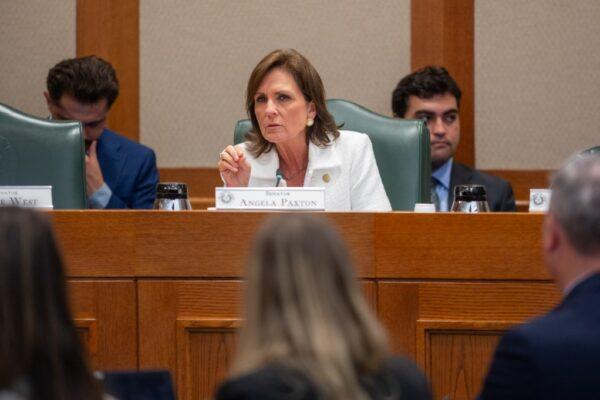 Bipartisan Texas Lawmakers Reject Trump’s Directive on State AI Regulations