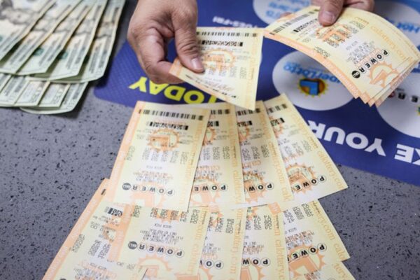 Keller Resident Hits the Jackpot: Wins $1 Million in Powerball Lottery!