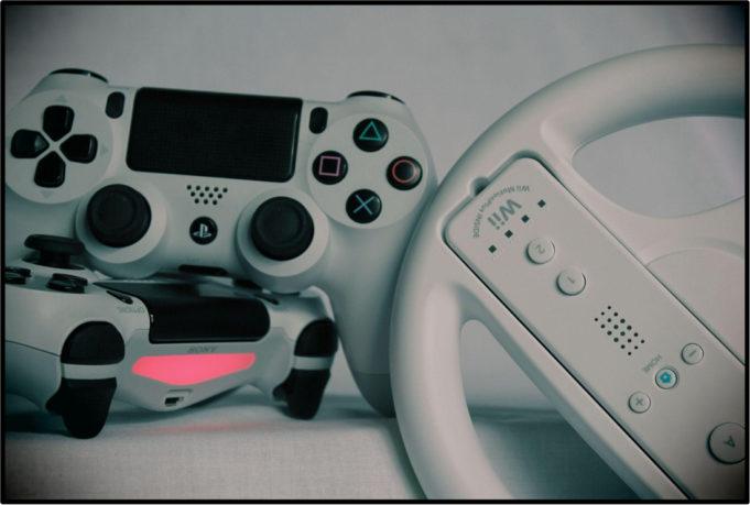"Global Gaming Trends: Quick Mobile Sessions in Asia vs. Extended Console Nights in America"