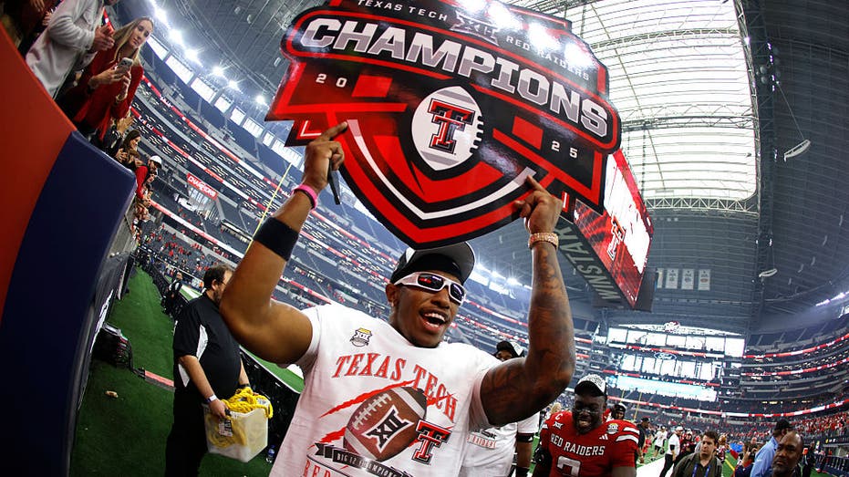 Texas College Football Teams Shine in 2025 Bowl Season with 9 Exciting Bids