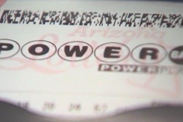 $1.7 Billion Powerball Jackpot: Don't Miss Your Chance at the 4th Largest Christmas Prize!