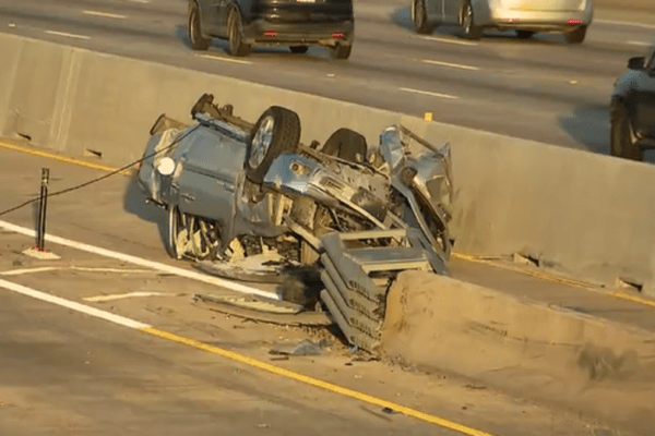 Heroic Rescue: Man Revived Following Rollover Accident on US 75 in Richardson