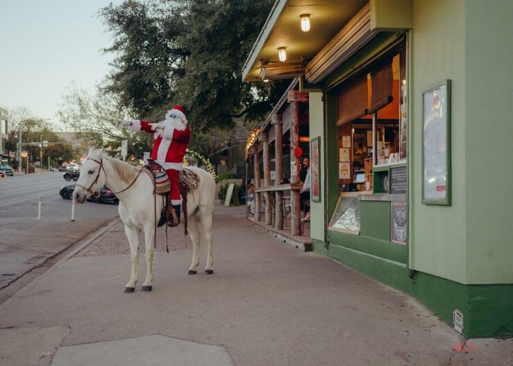 Austin's Horseback Santa Returns: A Heartwarming Comeback After a Tough Year