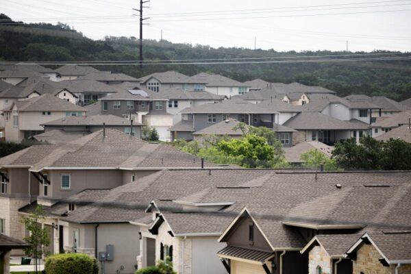 Austin Home Prices Stabilize in 2025: What to Expect for the Coming Year