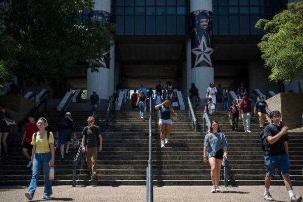 Texas Bans New H 1B Visa Applications by State Agencies and Universities: Implications Explained
