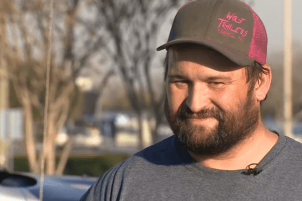 Heroic Tow Truck Driver Rescues Man from Icy Waters in Seagoville