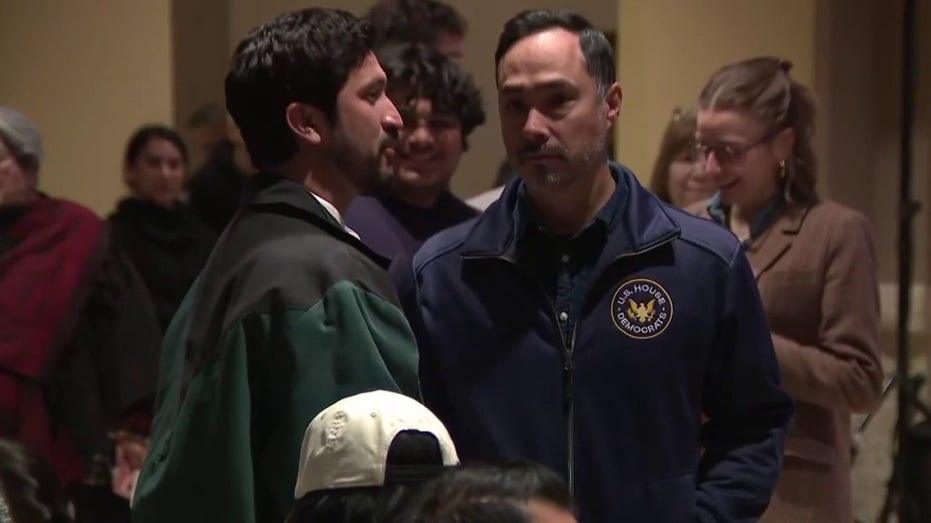 Texas Democrats Urge Release of 5 Year Old from Dilley ICE Facility