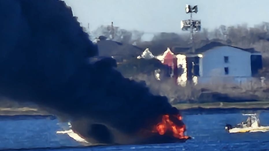 Two Escape Unharmed as Boat Catches Fire on Lake Ray Hubbard