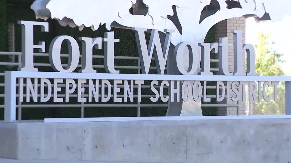 Fort Worth ISD Set to Decide on School Prayer Policy