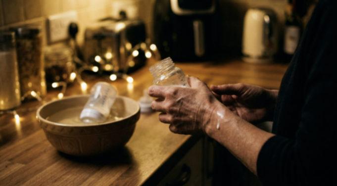 Safe and Effective Methods to Warm Baby Bottles at Home