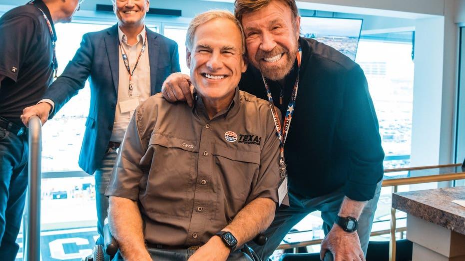 Texas Leaders Pay Tribute to Chuck Norris Following His Passing