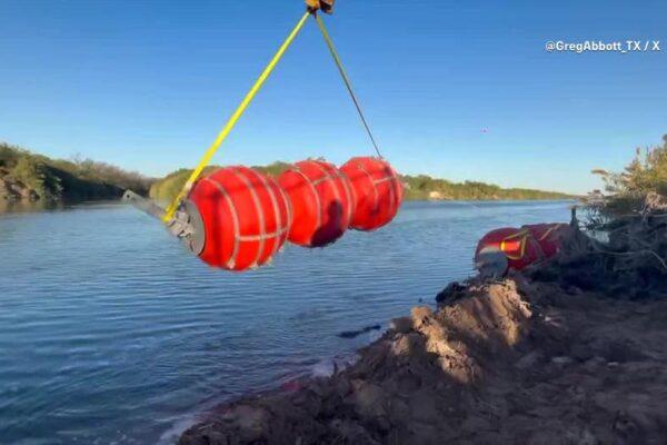 Residents and Scientists Challenge Billion Dollar Rio Grande Buoy Project