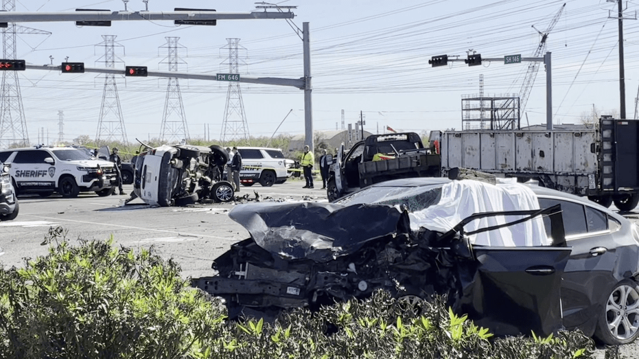 Deadly Police Chase Ends in Crash on State Highway 146 in Bacliff
