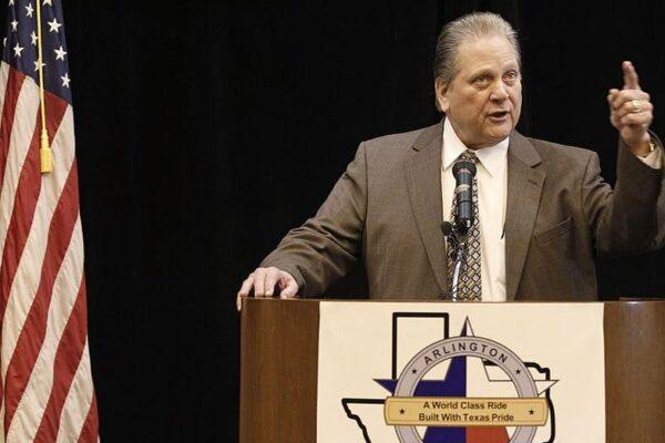 Robert Cluck, Former Arlington Mayor Who Brought the Dallas Cowboys to the City, Passes Away at