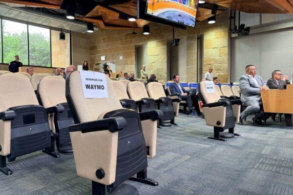 Austin First Responders Raise Alarm About Self Driving Cars and Emergency Response Challenges