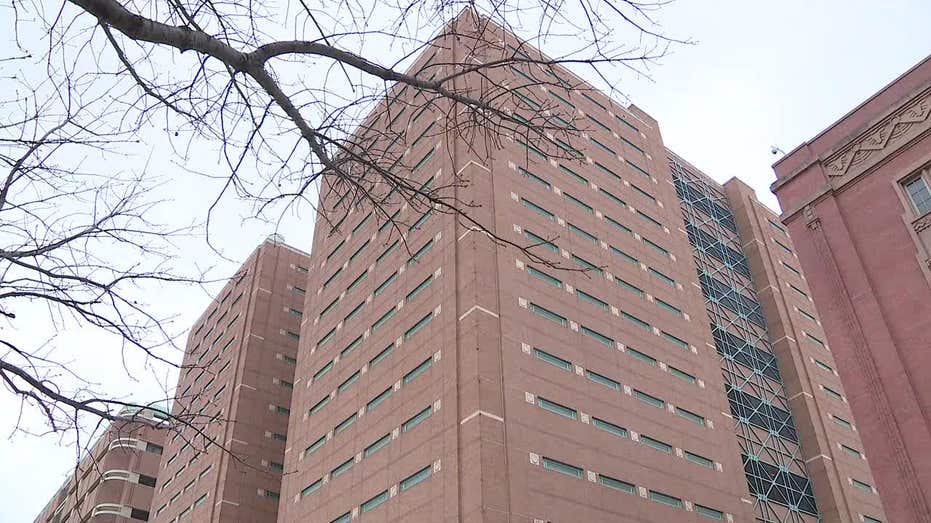 Inmate Found Unresponsive in Tarrant County Jail Dies: Investigating Circumstances