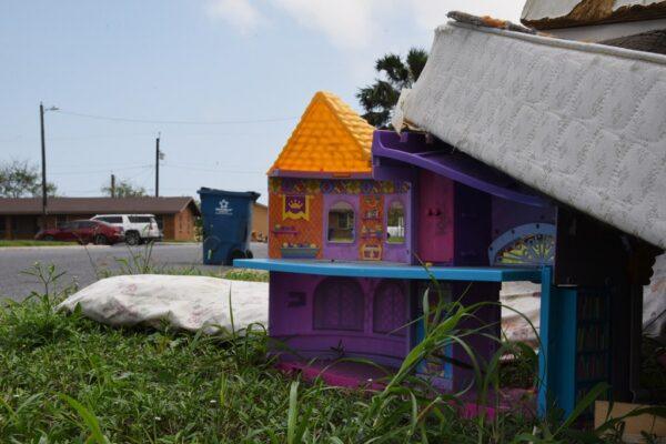 Texas Town Set to Showcase Trump Administration's Strategy to Evict Noncitizens from Public Housing