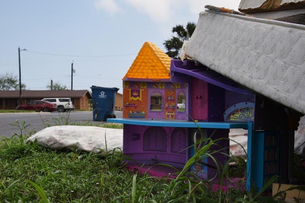 Texas Town Set to Showcase Trump Administration's Strategy to Evict Noncitizens from Public Housing