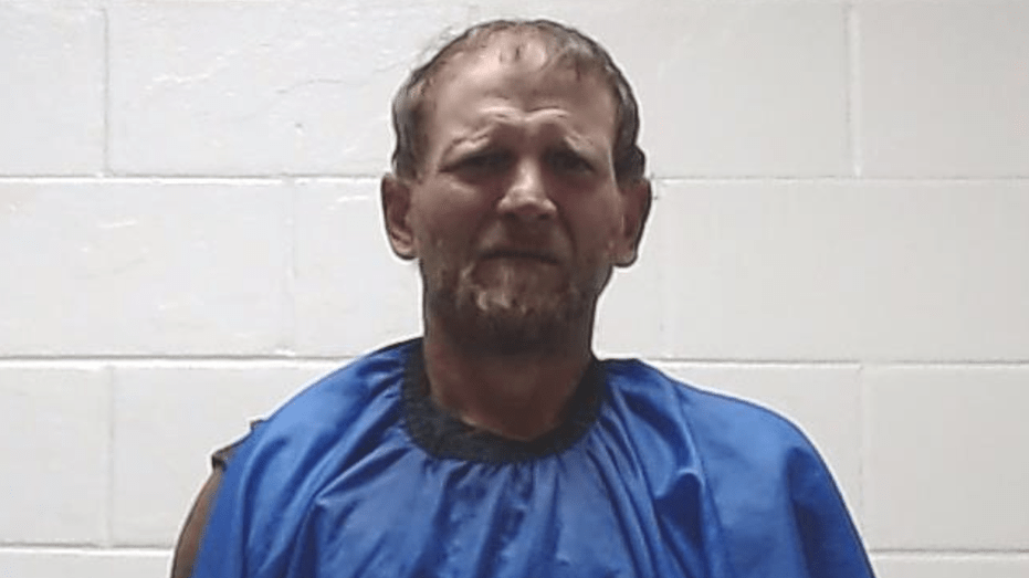 Texas Man Gets 14 Year Federal Sentence for Attempted Gun Grab During Courtroom Brawl