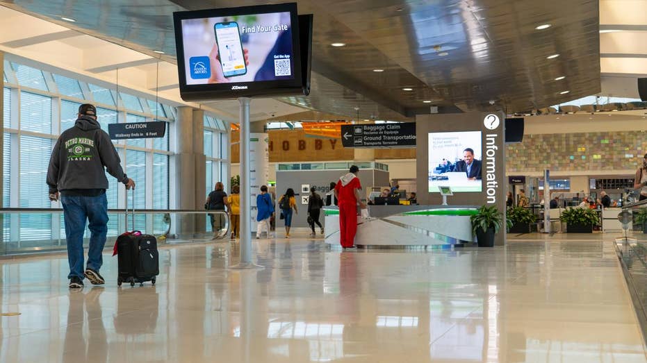 Runway Construction Causes Ground Delays at Bush Airport