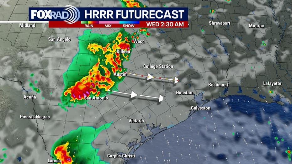 Houston Memorial Day Weather Forecast: Enjoy 80s Temperatures with Rain Expected Mid Week