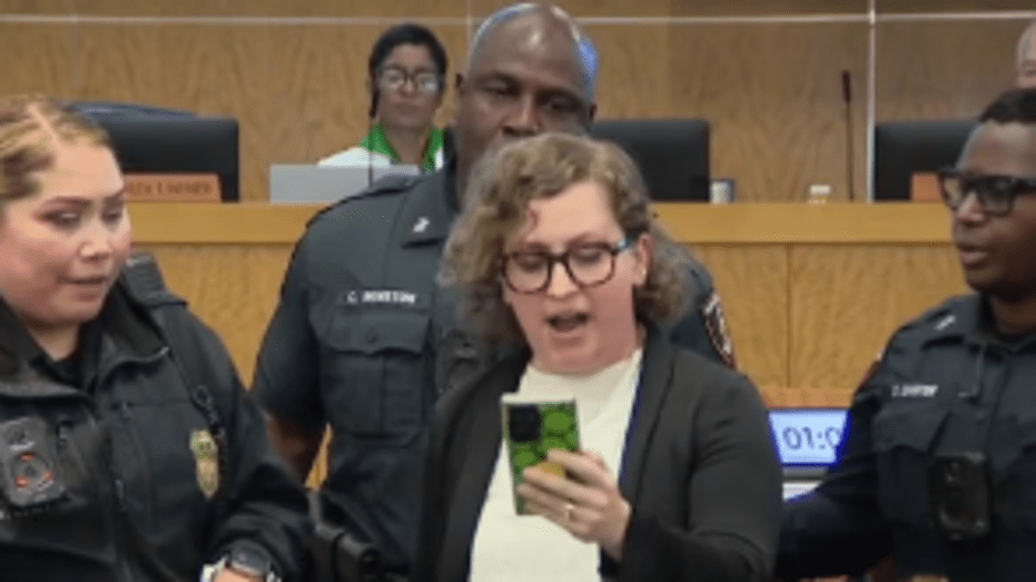 Parents and Students Voice Concerns Over Houston ISD's Special Education Plan