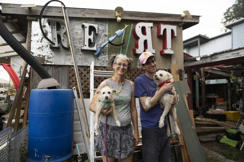 Farewell to DIY Art Space: Collection Rert Family Unites in East Austin