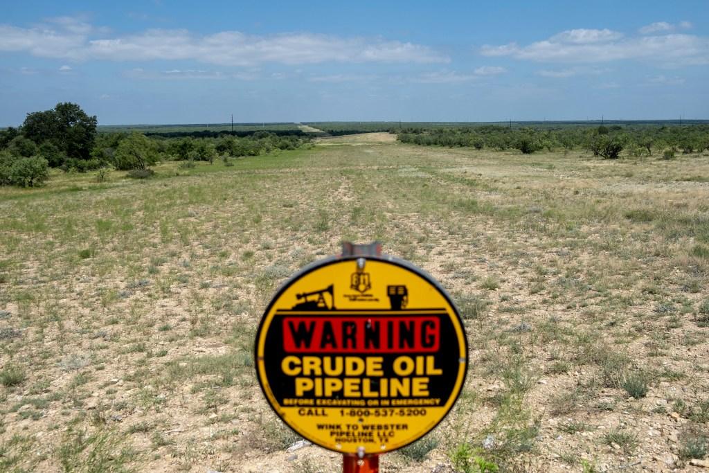 Rising Tensions: Texas Landowners Clash Over New Gas Pipeline Developments