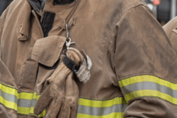 Fort Worth Firefighter Facing Cancer Seeks Kidney Donor to Help His Wife