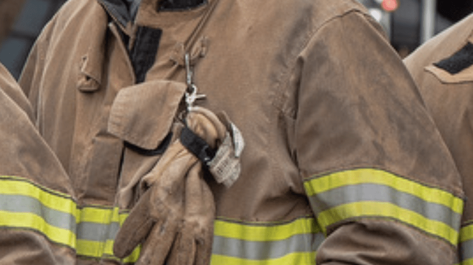 Fort Worth Firefighter Facing Cancer Seeks Kidney Donor to Help His Wife