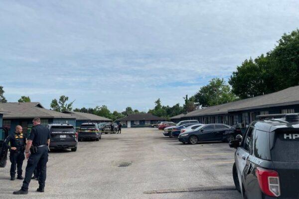 Fatal Shooting in Kashmere Gardens: Woman Dies, Suspect Apprehended