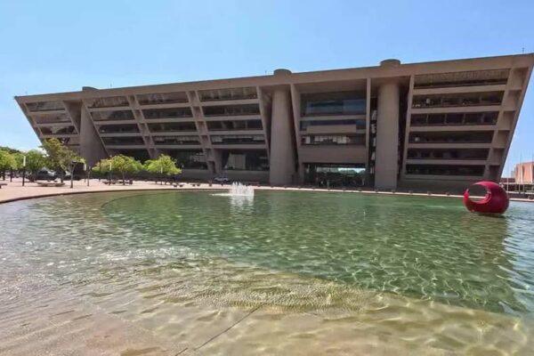 Judge Halts Dallas City Council Meeting Amid City Hall Redevelopment Lawsuit
