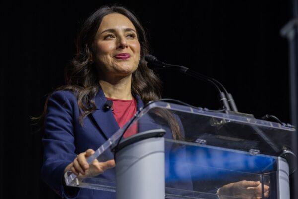 Gina Hinojosa's Bold Plan: $1,500 for Every Texas Household to Challenge Greg Abbott