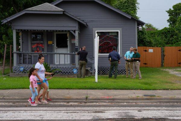 Harris County DA's Office Launches Long Term Criminal Investigation into ICE Shooting Incident