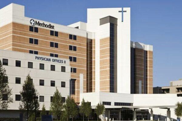 Dallas Hospital Ceiling Escape Leads to Capture of Robbery Suspect