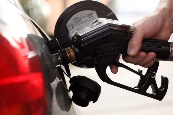 Texas Gas Prices Surge as National Average Reaches $4 per Gallon