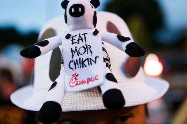 Score Free Chick fil A Entrée on Cow Appreciation Day: Your Ultimate Guide for July