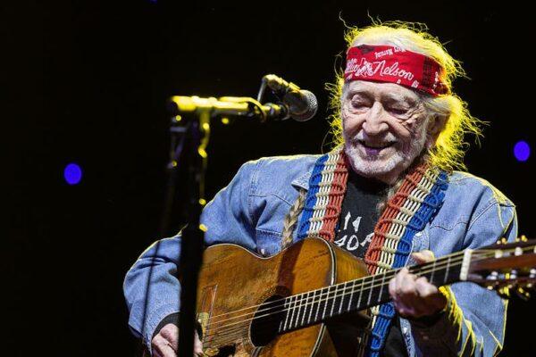 Willie Nelson Condemns Water Theft by Texas Data Centers