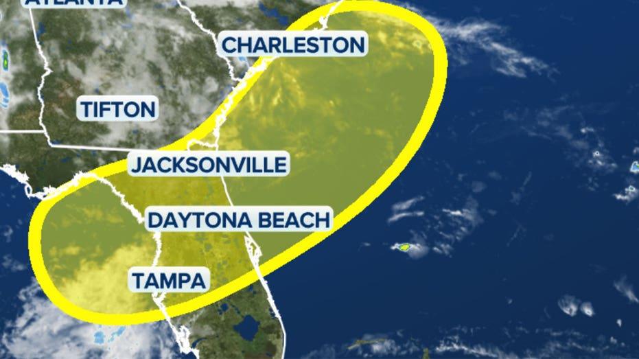 Gulf Coast Alert: National Hurricane Center Issues Watch for Upcoming Weekend Storms