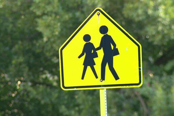 Dallas ISD Students Injured in Possible Hit and Run Incident en Route to School