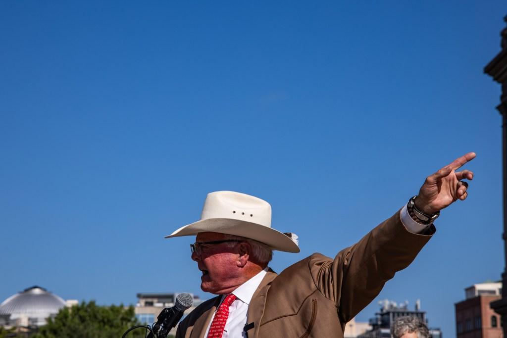 Sid Miller Predicts Republican Losses in Statewide Elections Amidst Rapid Data Center Expansion Backlash