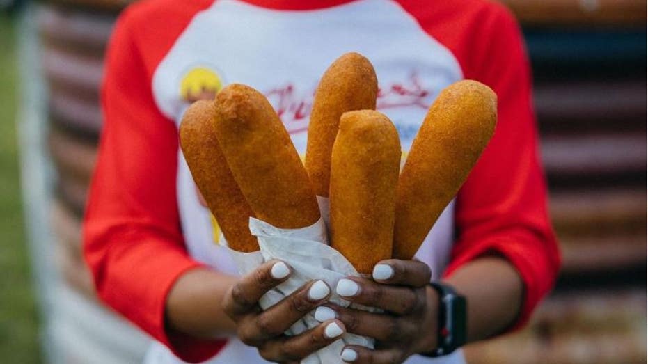 Enjoy Fletcher’s Corny Dogs for Under $10 at the Texas State Fair!