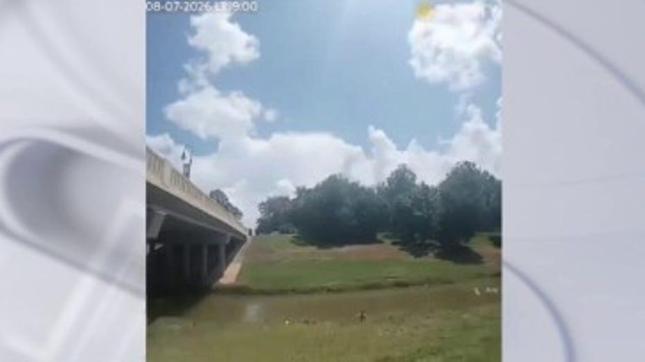 Missouri City Police Officers Heroically Rescue Autistic Boy Found Near Water Body