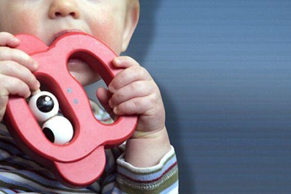 New Study Reveals Elevated Everyday Chemicals in Baby Teeth of Children with Autism