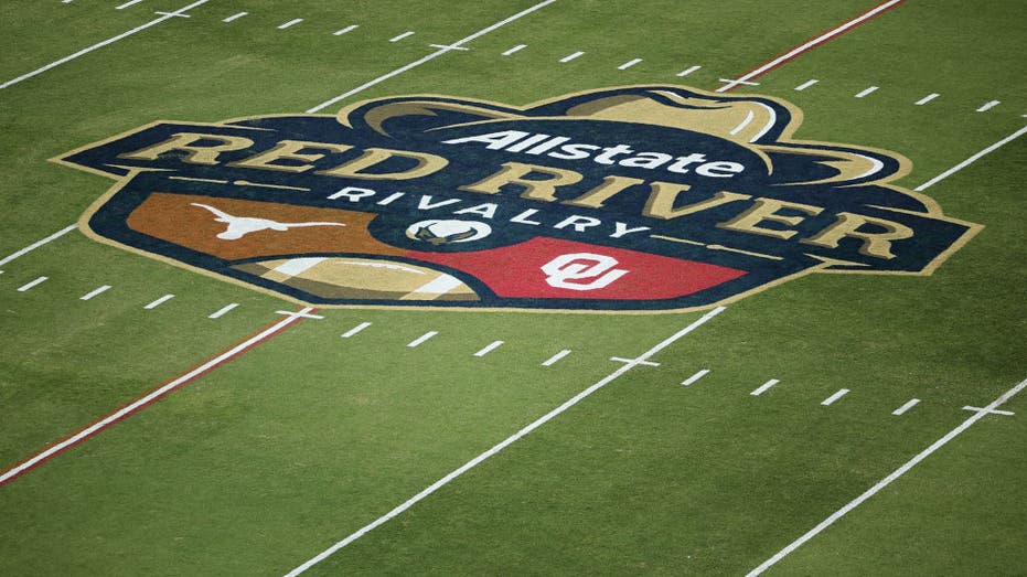 Viral World Cup Fan Freddy to Make an Appearance at the Red River Rivalry in Dallas