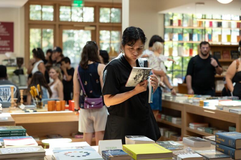 First Light Books Announces Exciting New Location Opening in Clarksville Next Fall