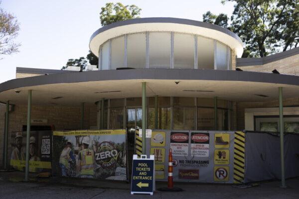 Delays in Austin's $22 Million Barton Springs Bathhouse Renovation: What You Need to Know